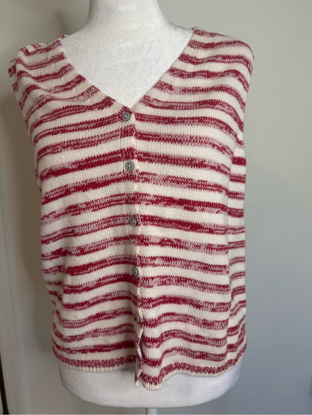 Red & Cream Striped Knit Button Front Sweater Vest S cardigan